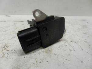 Gebruikte Luchthoeveelheidsmeter Lexus IS (E2) 250 2.5 V6 24V Prijs € 30,00 Margeregeling aangeboden door Verhoef Cars & Parts