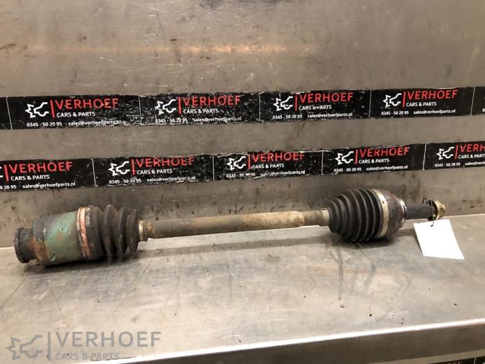Gebruikte Steekas rechts-voor Subaru Legacy Wagon (BG) 2.5i 16V 4x4 Prijs € 70,00 Margeregeling aangeboden door Verhoef Cars & Parts