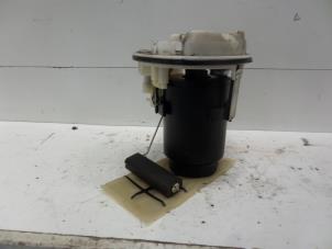 Gebruikte Benzinepomp Toyota Avensis (T22) 1.8 16V Prijs op aanvraag aangeboden door Verhoef Cars & Parts