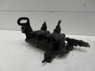 Gebruikte Bobine Kia Carens II (FJ) 1.6i 16V Prijs € 20,00 Margeregeling aangeboden door Verhoef Cars & Parts