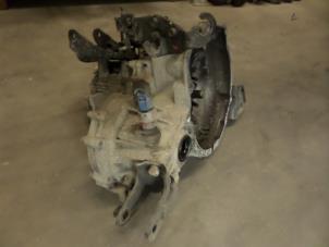 Gebruikte Versnellingsbak Hyundai Coupe 2.0i 16V Prijs op aanvraag aangeboden door Verhoef Cars & Parts