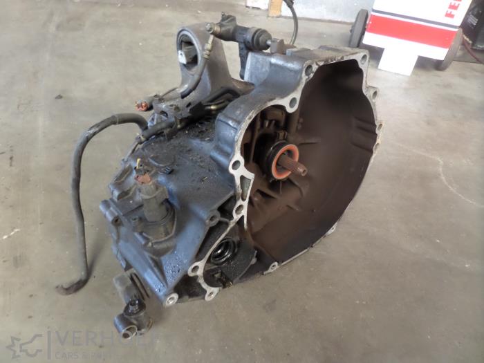 Gebruikte Versnellingsbak Nissan Primera (P11) 2.0 TD SLX Prijs op aanvraag aangeboden door Verhoef Cars & Parts