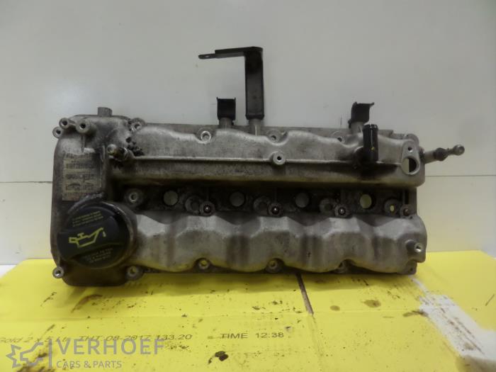 Gebruikte Kleppendeksel Hyundai i30 Crosswagon (WWH) 1.6 CRDi 16V VGT HP Prijs € 40,00 Margeregeling aangeboden door Verhoef Cars & Parts