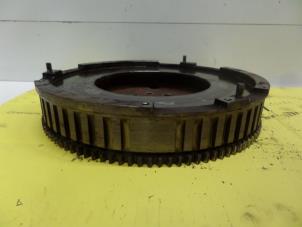 Gebruikte Vliegwiel Hyundai i30 Crosswagon (WWH) 1.6 CRDi 16V VGT HP Prijs op aanvraag aangeboden door Verhoef Cars & Parts