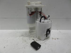 Gebruikte Benzinepomp Hyundai i20 (GBB) 1.2i 16V Prijs op aanvraag aangeboden door Verhoef Cars & Parts