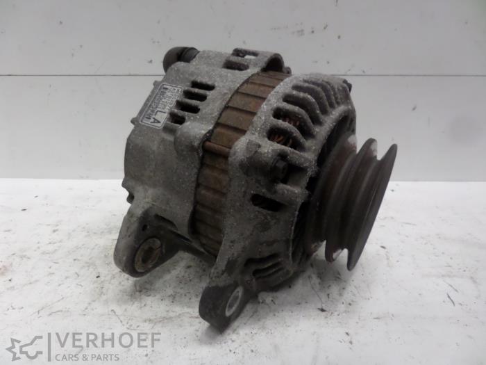 Used Dynamo Mitsubishi Canter 3.0 Di-D 16V Price on request offered by Verhoef Cars & Parts