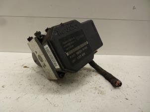 Gebruikte ABS Pomp Kia Carens III (FG) 2.0i CVVT 16V Prijs € 75,00 Margeregeling aangeboden door Verhoef Cars & Parts