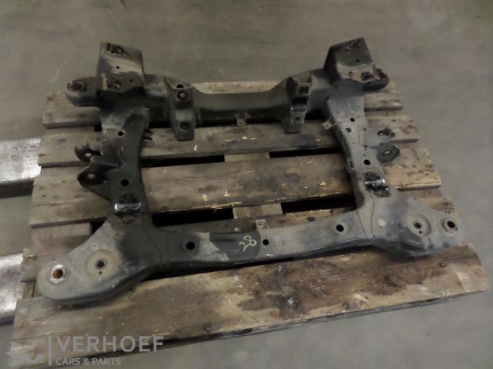Gebruikte Subframe Hyundai H-300 2.5 CRDi Prijs € 100,00 Margeregeling aangeboden door Verhoef Cars & Parts