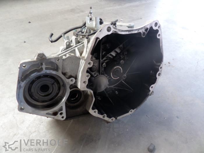 Versnellingsbak Nissan Qashqai (J10), 2007 / 2014 2.0 16V 4x4, SUV, Benzine, 1.997cc, 104kW (141pk), 4x4, MR20DE, 2007-02 / 2014-01, J10EE (Gebruikt)