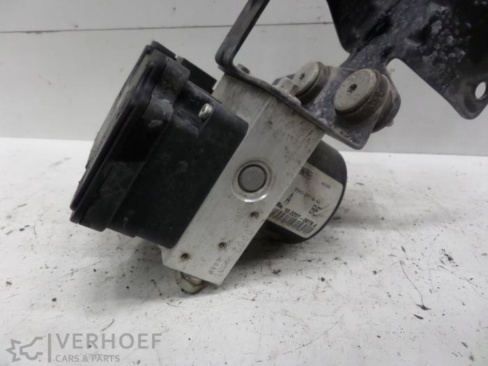 Gebruikte ABS Pomp Ford Transit Connect 1.8 TDCi 90 DPF Prijs € 50,00 Margeregeling aangeboden door Verhoef Cars & Parts