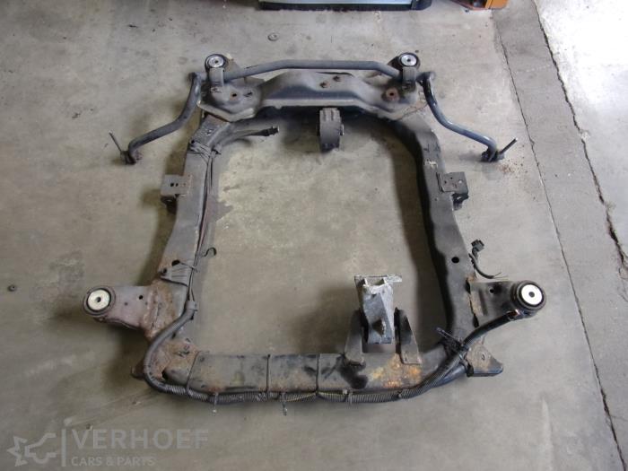 Gebruikte Subframe Opel Vectra C GTS 1.9 CDTI 16V Prijs € 75,00 Margeregeling aangeboden door Verhoef Cars & Parts
