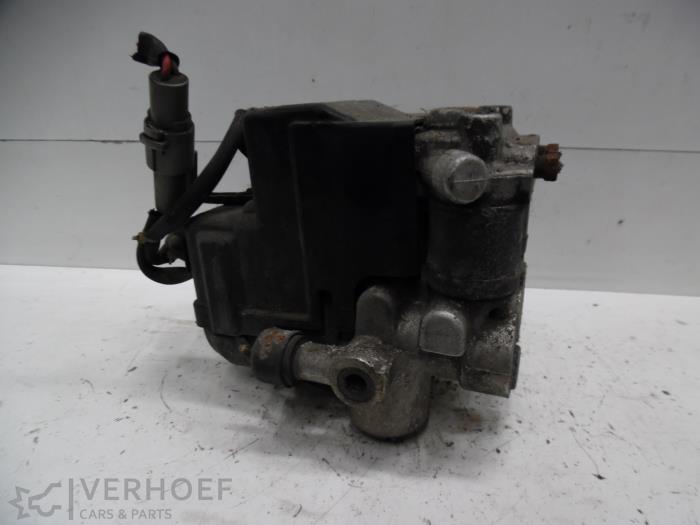 Gebruikte ABS Pomp Lexus LS (F4) 400 4.0 32V Prijs op aanvraag aangeboden door Verhoef Cars & Parts