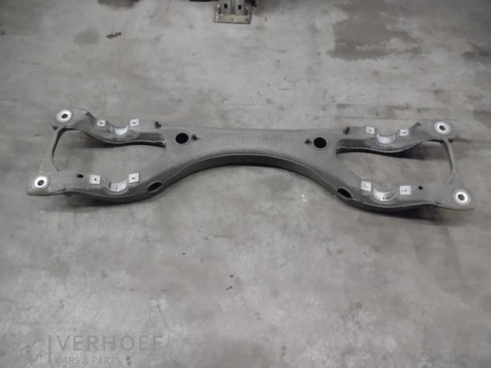 Gebruikte Subframe Audi Q7 (4LB) 6.0 TDI V12 48V Prijs op aanvraag aangeboden door Verhoef Cars & Parts