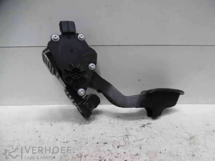Gebruikte Gaspedaalpositie Sensor Toyota Verso S 1.33 16V Dual VVT-I Prijs op aanvraag aangeboden door Verhoef Cars & Parts