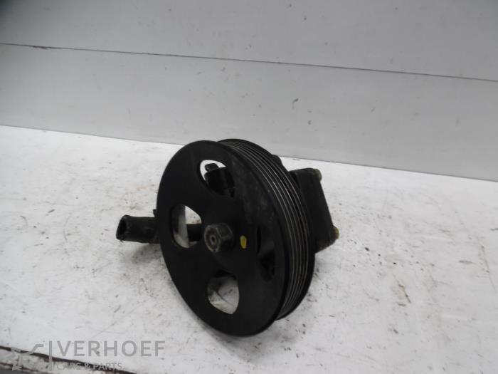 Gebruikte Servopomp Hyundai XG 2.5 V6 24V Prijs € 100,00 Margeregeling aangeboden door Verhoef Cars & Parts