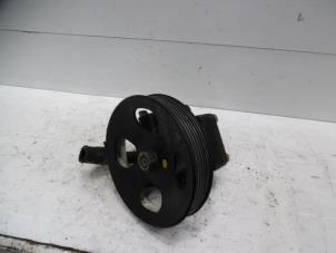 Gebruikte Servopomp Hyundai XG 2.5 V6 24V Prijs € 100,00 Margeregeling aangeboden door Verhoef Cars & Parts