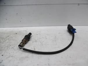 Gebruikte Lambda Sonde Chevrolet Captiva (C100) 2.4 16V 4x4 Prijs € 50,00 Margeregeling aangeboden door Verhoef Cars & Parts