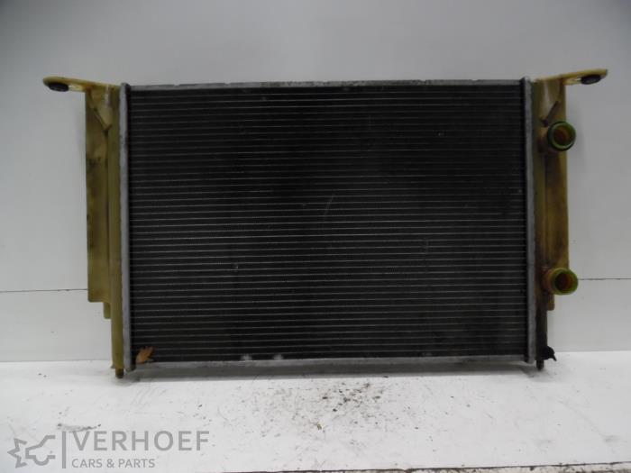 Gebruikte Radiateur Fiat Stilo (192A/B) 2.4 20V Abarth 5-Drs. Prijs op aanvraag aangeboden door Verhoef Cars & Parts
