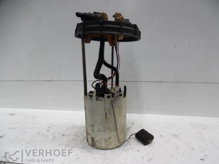 Gebruikte Benzinepomp Mercedes Sprinter 3,5t (906.63) 313 CDI 16V Prijs op aanvraag aangeboden door Verhoef Cars & Parts