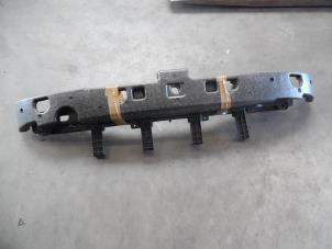 Gebruikte Bumperframe achter Kia Cee'd (EDB5) Prijs € 25,00 Margeregeling aangeboden door Verhoef Cars & Parts
