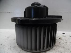 Gebruikte Chaufage Ventilatiemotor Toyota RAV4 (A2) 2.0 D-4D 16V 4x4 Prijs op aanvraag aangeboden door Verhoef Cars & Parts