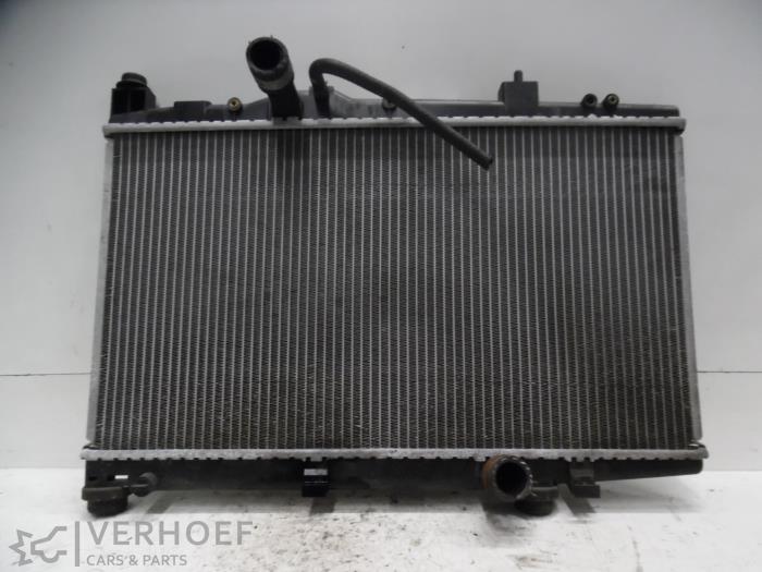 Gebruikte Radiateur Toyota Yaris Verso (P2) 1.4 D-4D Prijs op aanvraag aangeboden door Verhoef Cars & Parts