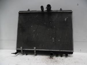 Gebruikte Radiateur Peugeot 307 SW (3H) 2.0 HDi 110 FAP Prijs op aanvraag aangeboden door Verhoef Cars & Parts
