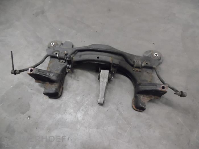 Gebruikte Subframe Chevrolet Nubira Wagon (J100) 1.6 16V Prijs op aanvraag aangeboden door Verhoef Cars & Parts