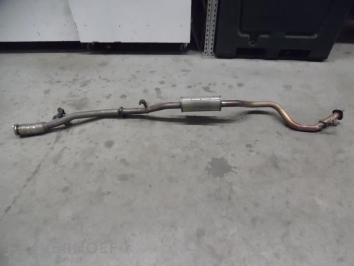 Gebruikte Uitlaat Middendemper Nissan Qashqai (J11) 1.2 DIG-T 16V Prijs op aanvraag aangeboden door Verhoef Cars & Parts