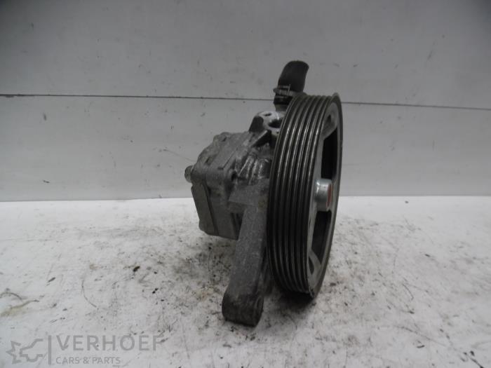 Gebruikte Servopomp Honda Legend (KB1/2) 3.5i V6 24V SH-AWD Prijs € 100,00 Margeregeling aangeboden door Verhoef Cars & Parts