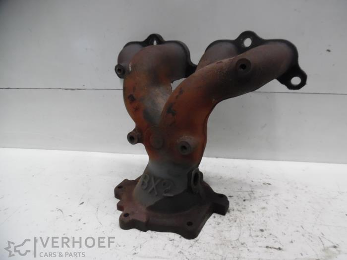 Gebruikte Uitlaatspruitstuk Nissan Note Prijs € 70,00 Margeregeling aangeboden door Verhoef Cars & Parts