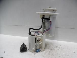 Gebruikte Benzinepomp Toyota Prius Plus (ZVW4) 1.8 Hybrid 16V Prijs op aanvraag aangeboden door Verhoef Cars & Parts