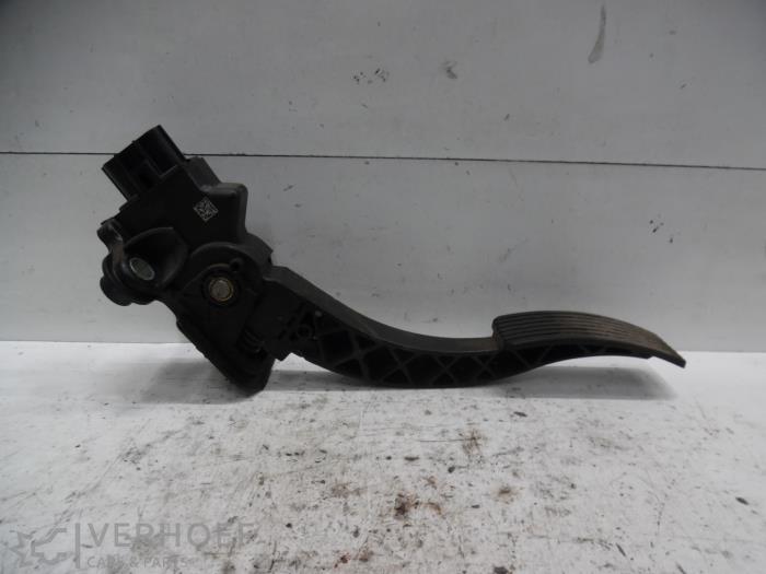 Gebruikte Gaspedaalpositie Sensor Mitsubishi Outlander (CW) 2.0 DI-D 16V 4x4 Prijs op aanvraag aangeboden door Verhoef Cars & Parts