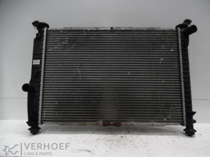 Gebruikte Radiateur Chevrolet Aveo (256) 1.4 16V Prijs € 30,00 Margeregeling aangeboden door Verhoef Cars & Parts