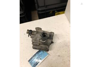 Gebruikte Videpomp (Diesel) Toyota Avensis (T25/B1D) 2.0 16V D-4D Prijs € 75,00 Margeregeling aangeboden door Verhoef Cars & Parts