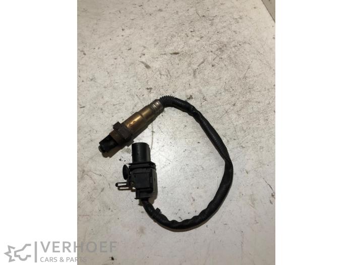 Gebruikte Lambda Sonde Hyundai Grandeur 2.2 CRDi VGT Prijs € 65,00 Margeregeling aangeboden door Verhoef Cars & Parts