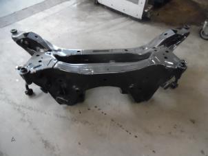 Gebruikte Subframe Nissan Qashqai (J11) 1.6 DIG-T 163 16V Prijs € 250,00 Margeregeling aangeboden door Verhoef Cars & Parts