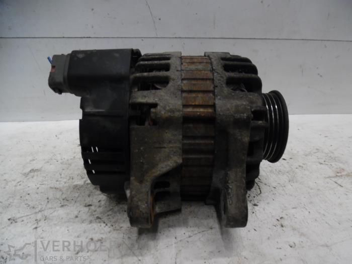 Gebruikte Dynamo Hyundai Atos 1.1 12V Prijs € 30,00 Margeregeling aangeboden door Verhoef Cars & Parts
