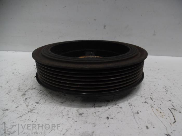 Gebruikte Krukas Poelie Toyota Avensis Verso (M20) 2.0 16V VVT-i D-4 Prijs op aanvraag aangeboden door Verhoef Cars & Parts
