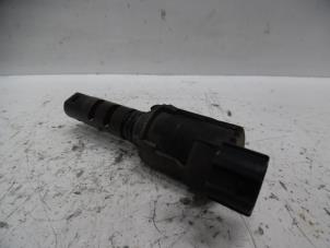 Gebruikte Nokkenas Sensor Toyota Avensis Verso (M20) 2.0 16V VVT-i D-4 Prijs op aanvraag aangeboden door Verhoef Cars & Parts