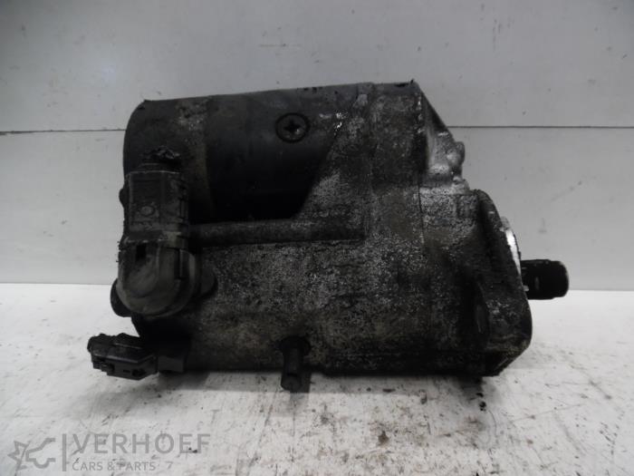 Gebruikte Startmotor Toyota Hilux IV 2.5 D4-D 16V 4x4 Prijs € 90,75 Inclusief btw aangeboden door Verhoef Cars & Parts