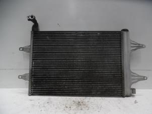 Gebruikte Airco Radiateur Volkswagen Polo IV (9N1/2/3) 1.4 TDI 80 Prijs € 35,00 Margeregeling aangeboden door Verhoef Cars & Parts