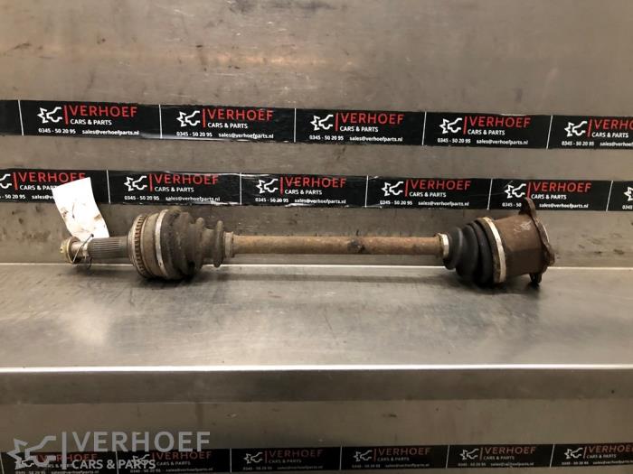 Gebruikte Aandrijfas rechts-achter Lexus IS 200 Prijs € 50,00 Margeregeling aangeboden door Verhoef Cars & Parts