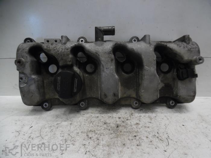 Gebruikte Kleppendeksel Kia Cerato 2.0 CRDi 16V Prijs op aanvraag aangeboden door Verhoef Cars & Parts
