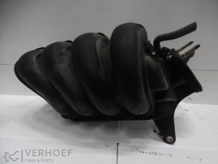 Gebruikte Spruitstuk Inlaat Toyota MR II Prijs € 125,00 Margeregeling aangeboden door Verhoef Cars & Parts