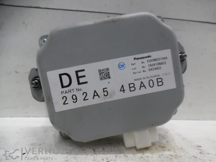 Gebruikte Computer Diversen Nissan Qashqai (J11) 1.6 DIG-T 163 16V Prijs € 75,00 Margeregeling aangeboden door Verhoef Cars & Parts