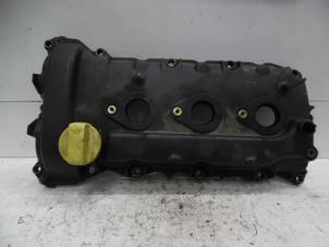 Gebruikte Kleppendeksel Chevrolet Captiva (C100) 3.2 V6 24V 4x4 Prijs op aanvraag aangeboden door Verhoef Cars & Parts