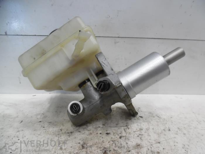 Gebruikte Hoofdremcilinder BMW 5 serie (E60) 525d 24V Prijs op aanvraag aangeboden door Verhoef Cars & Parts