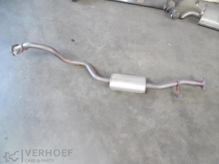 Gebruikte Uitlaat Middendemper Nissan Qashqai (J11) 1.2 DIG-T 16V Prijs op aanvraag aangeboden door Verhoef Cars & Parts