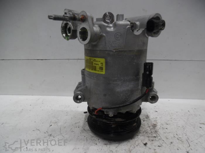 Gebruikte Aircopomp Ford Transit Connect (PJ2) 1.0 EcoBoost 12V 100 Prijs € 125,00 Margeregeling aangeboden door Verhoef Cars & Parts